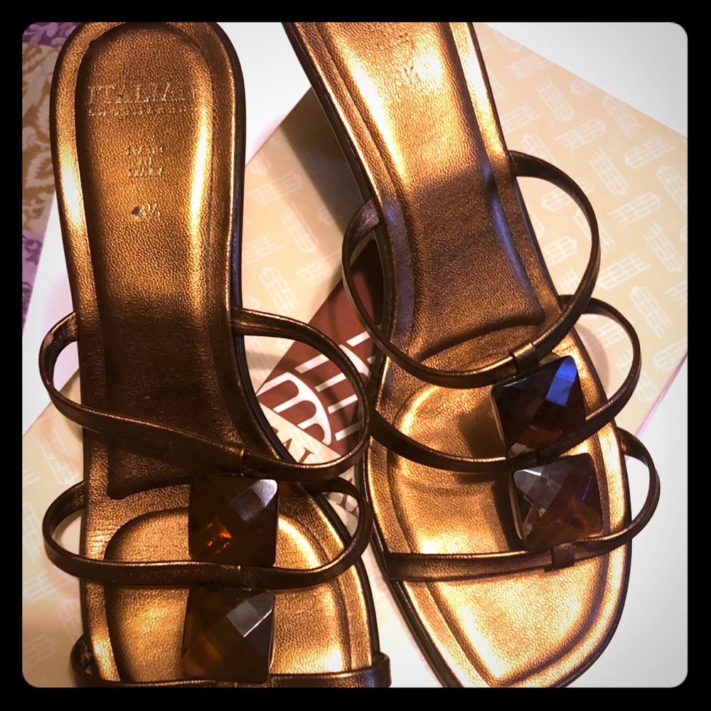 Italian sandal